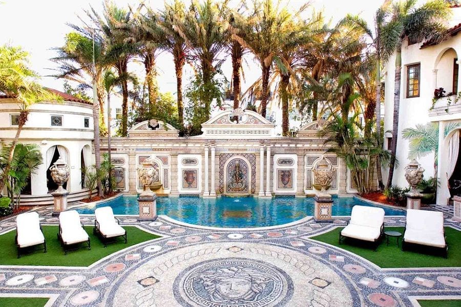 la vida de gianni versace