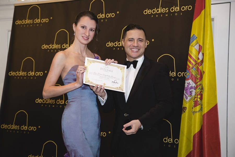 Elizabeth Arnau empresaria diseñadora de moda