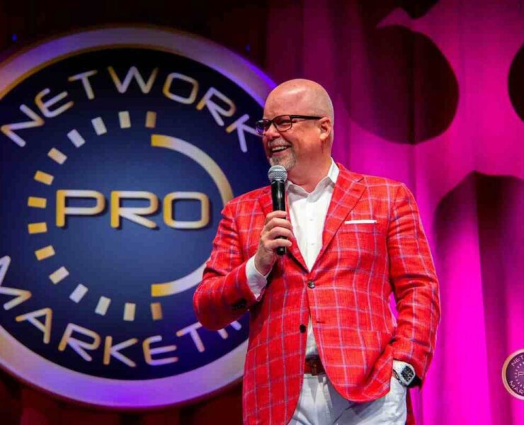 Erick Worre su vida antes de convertirse en uno de los más grandes líderes del Network Marketing