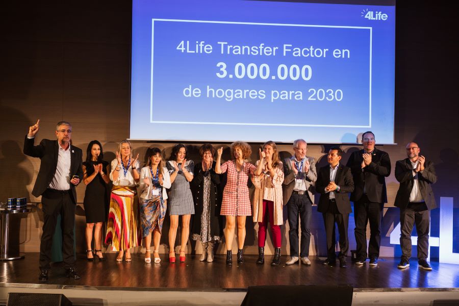 Celebramos a la Dra. Ángels Muñoz, primera Diamante Internacional Platino en Europa y un ejemplo extraordinario de visión y servicio